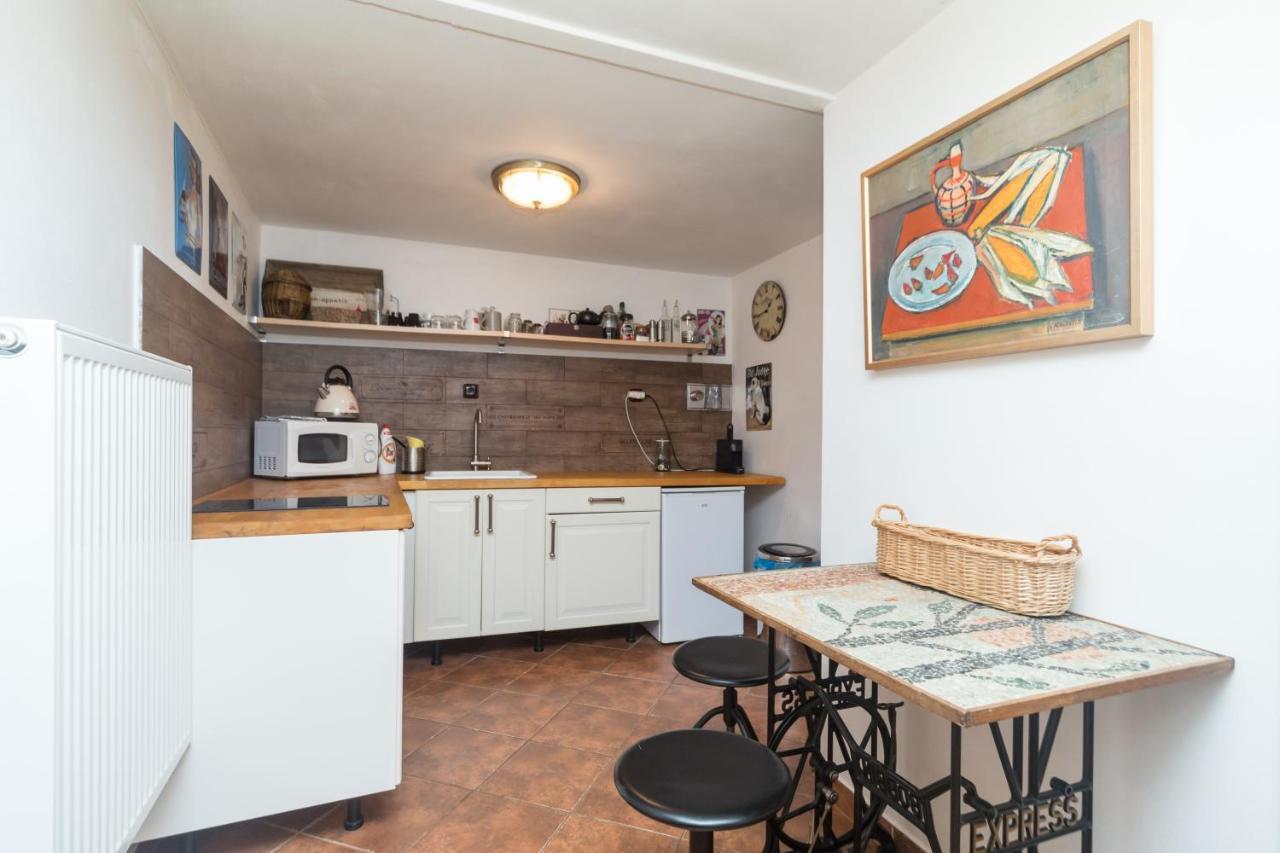 Budyne Apartment Budyne nad Ohri 외부 사진